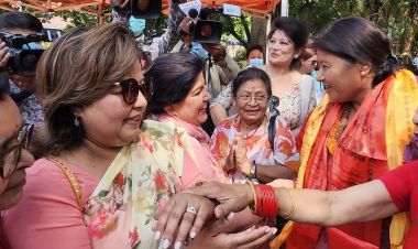 मेयरकी उम्मेदवार सिर्जना सिंहलाई आरजुको साथ