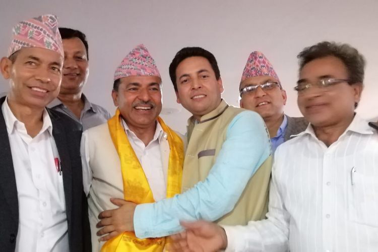 एमालेले भरतपुरको मेयरमा विजय सुवेदीलाई उम्मेदवार बनाउने