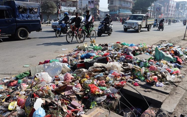 अब कुहिने र नकुहिने फोहोर छुट्ट-छुट्टै नदिए पाँच सय जरिवाना  तिराइने