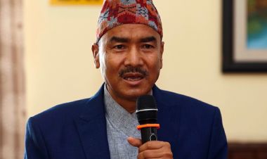 माननीय सिंहको स्वास्थ्य जाँचको माग गर्दछु–अच्युतप्रसाद मैनाली