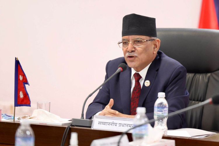 मजदुरहरुको सुविधा निश्चित गर्न अनुगमनकारी निकायलाई सक्रिय बनाइँनेछ– प्रधानमन्त्री