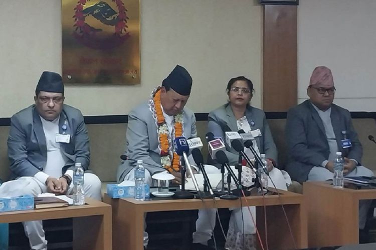 नवनियुक्त स्वास्थ्यमन्त्री बस्नेतले गरे चार निर्णय