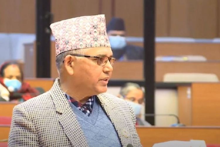 कर्मचारी र ठेकेदारको मिलेमत्तोमा भ्रष्टाचार हुँदो रहेछ –देवेन्द्र दाहाल