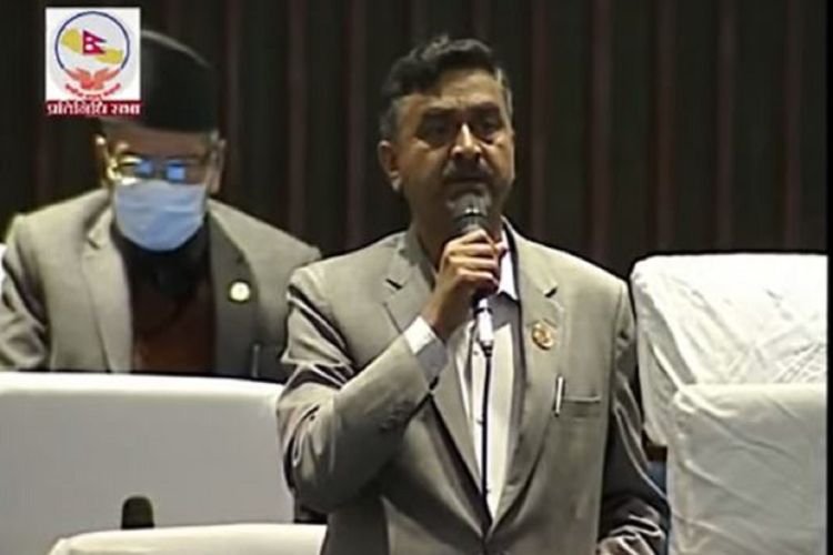 नक्कली भुटानी शरणार्थी काण्डका आरोपी पनि संसदमा बोल्दैछन्–ठाकुरप्रसाद गैह्रे
