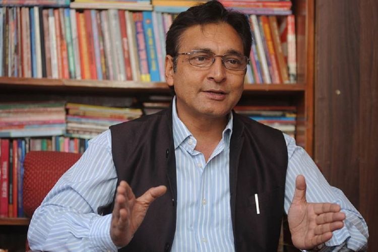 एमालेले गर्‍यो सचिव टोपबहादुर रायमाझीलाई निलम्बन