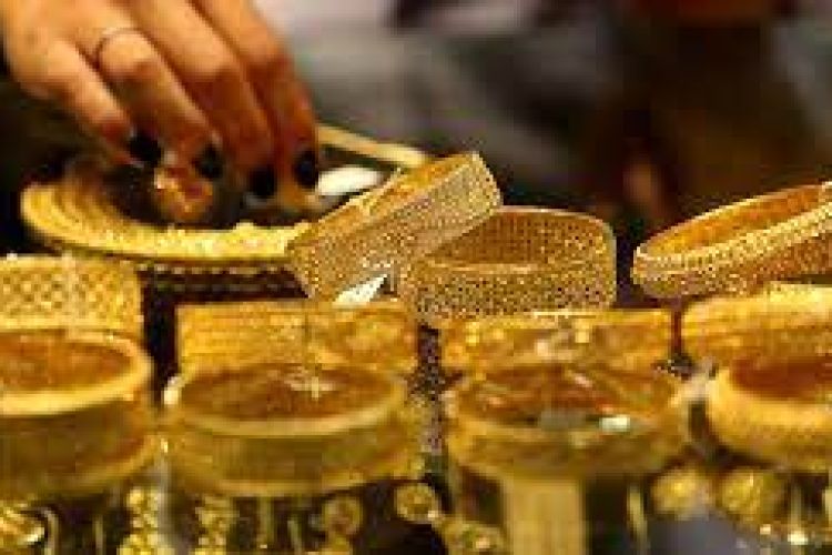 घट्यो सुनको मूल्य, कतिमा हुँदैछ कारोबार ?