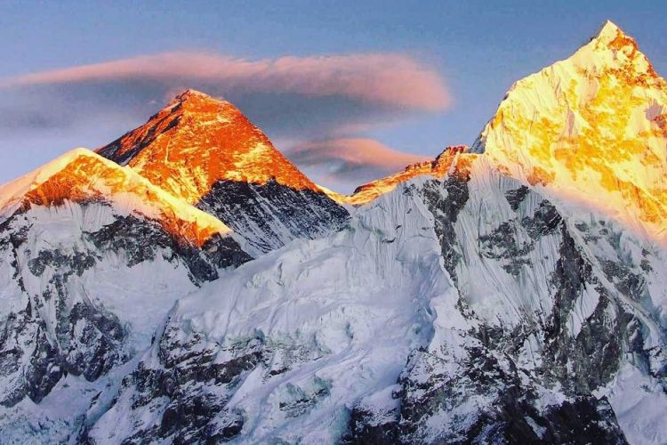 यस सिजनमा मात्रै सगरमाथामा ११ आरोहीले गुमाए ज्यान