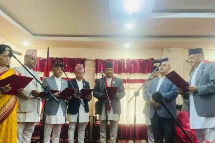 बागमती प्रदेशमा थप ६ मन्त्रीले लिए शपथ