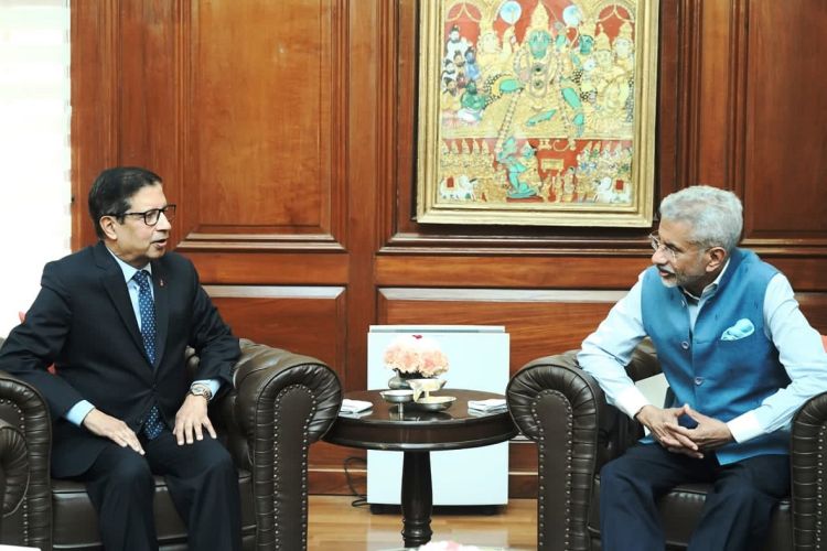 नेपाली राजदूत शर्मा र भारतीय विदेशमन्त्री जयशंकरबीच भेट