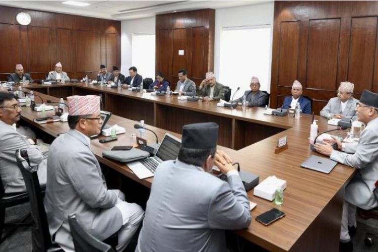  आजको मन्त्रिपरिषद्ले गर्‍यो प्रधानमन्त्री प्रचण्डको भारत भ्रमण स्वीकृत