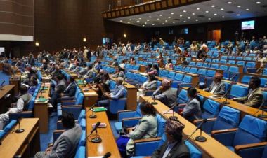 प्रतिनिधिसभाको बैठक : उपराष्ट्रपति कार्यालयको खर्च कटौती प्रस्ताव पेस