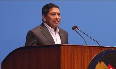 सामन्तवादको अवशेषको रुपमा समाजमा मिटरब्याज प्रकरण : गृहमन्त्री श्रेष्ठ
