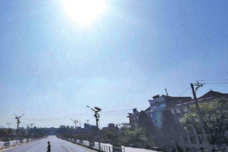 आजको मौसम : पश्चिम तराईमा अत्याधिक गर्मी हुने, चार प्रदेशमा वर्षाको सम्भावना