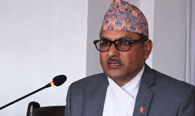 नेपालको अर्थतन्त्रमा सूचना प्रविधि क्षेत्रको प्रयोग बढाउँदै लैजानु आवश्यक छ : गर्भनर अधिकारी