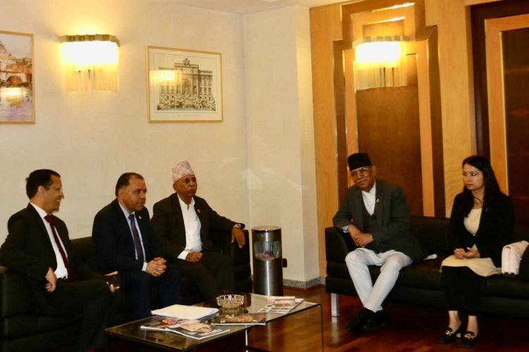 इटली भ्रमणमा रहेका प्रधानमन्त्री दाहालद्वारा राजनीतिक भेटघाट सुरु