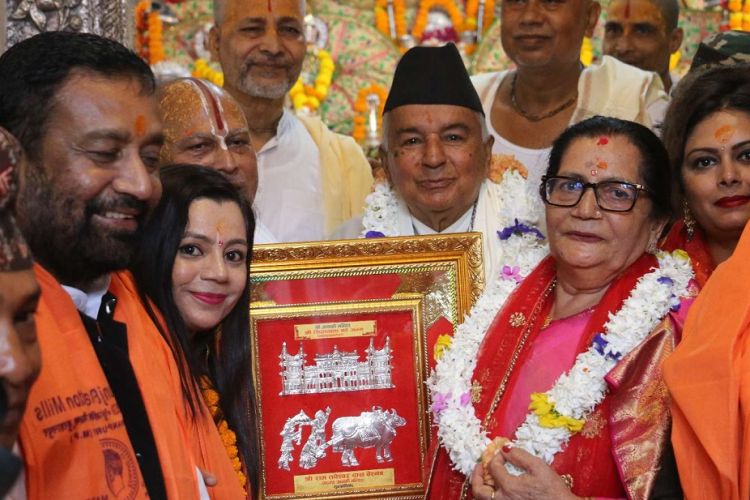 राष्ट्रपति पौडेलद्वारा जानकी मन्दिरमा पूजाआजा