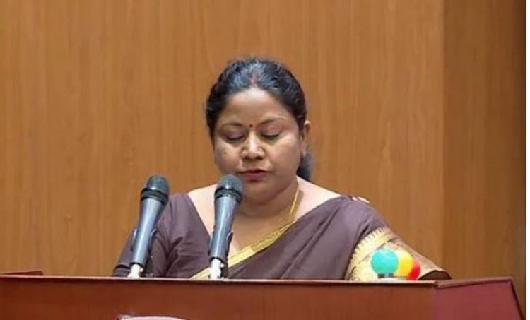 बजेट विनियोजनले सङ्घीयतालाई बलियो बनाउन सकेन : राज्यमन्त्री कुमारी