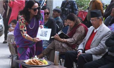 भूकम्प पीडित विद्यार्थीका लागि अनेरास्ववियूको देउसी भैलो