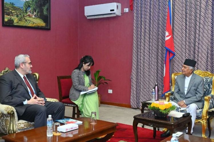 राष्ट्रपति पौडेल र  विश्व बैंकका देशीय निर्देशक जर्भोसबीच भेटवार्ता 