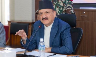 अर्थतन्त्रमा सुधारका लागि सबैको इमानदार प्रयास आवश्यक छ : अर्थमन्त्री महत