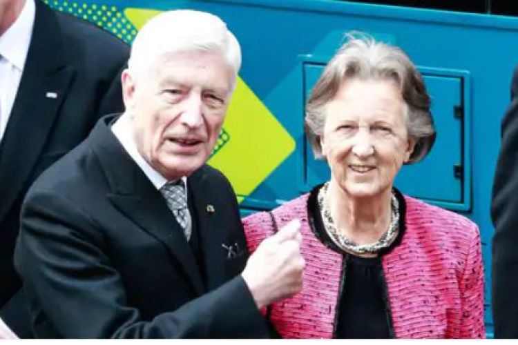  नेदरल्यान्ड्सको पूर्वप्रधानमन्त्री र पत्नीले सँगै लिए ‘इच्छा मृत्यु’