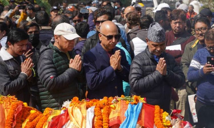 स्वर्गीय गायक तथा संगीतकार भक्तराज आचार्यप्रति अन्तिम श्रद्धाञ्जलि