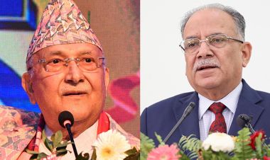 प्रधानमन्त्री प्रचण्ड र अध्यक्ष ओलीको एउटै स्वर–तत्काल कम्युनिष्ट एकता हुँदैन 