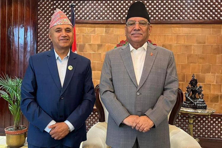 प्रधानमन्त्री दाहाल र गण्डकीका मुख्यमन्त्रीबीच भेटवार्ता