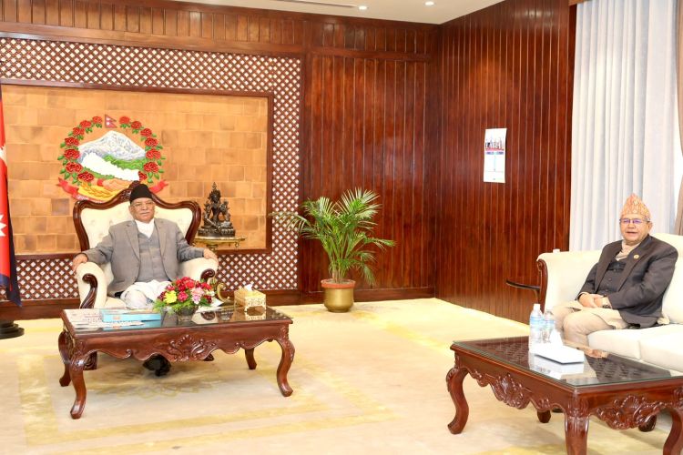 संसदको अवरोध हटाउन प्रधानमन्त्री र सभामुखबीच छलफल