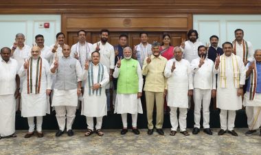 तेस्रो पटक प्रधानमन्त्री बन्दै मोदी, छिमेकी देशका नेताहरुलाई शपथग्रहणमा निम्तो