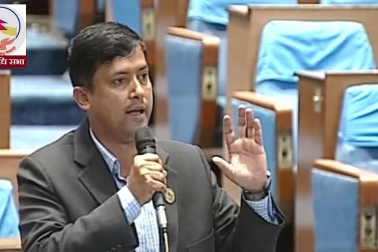 बजेटको पक्षमा मतदान गर्न एमालेको ह्वीप
