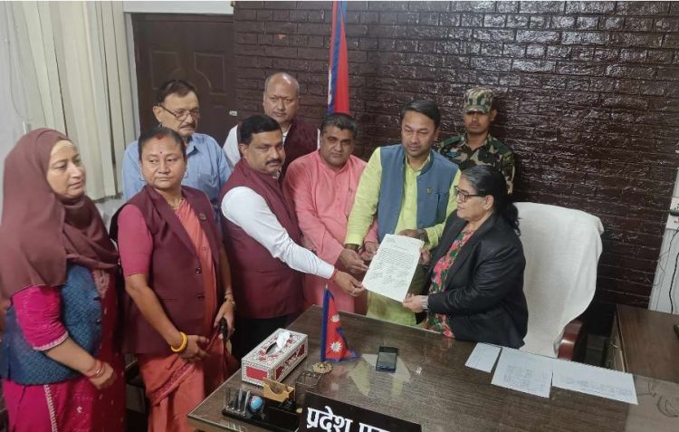 मधेश प्रदेशः नयाँ सरकार गठन गर्न आज सिंहको दावी पेश 