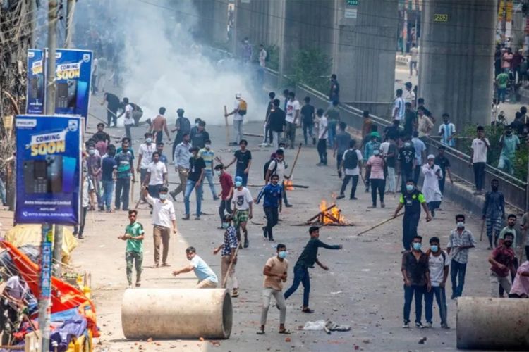  बङ्गलादेशमा अध्ययनरत १७ जना विद्यार्थीलाई आज काठमाडौँ ल्याइदै