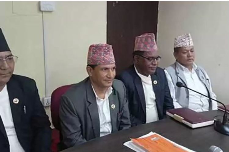 कर्णाली सरकारबाट बाहिरियो माओवादी केन्द्र, प्रहिलो पटक प्रतिपक्षमा