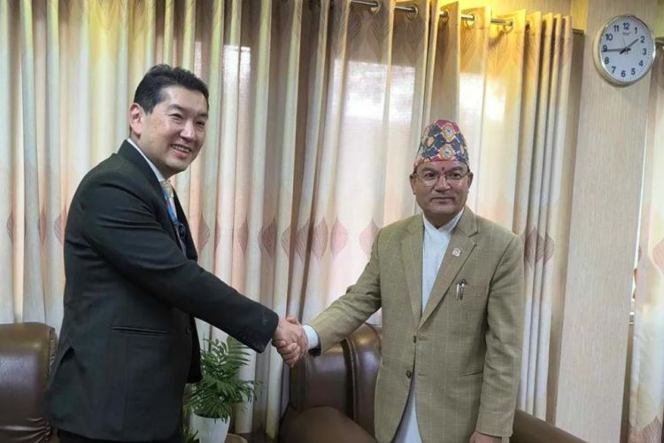 वनमन्त्री शाही र एफएओका नेपाल प्रतिनिधिबीच शिष्टाचार भेटवार्ता