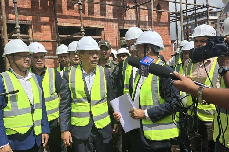 उपप्रधानमन्त्री सिंहले गरे निर्माणाधीन संसद भवनको अवलोकन