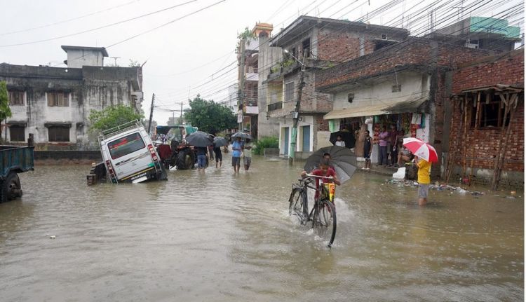 निरन्तर परेको अविरल वर्षाका कारण जनजीवन प्रभावित 
