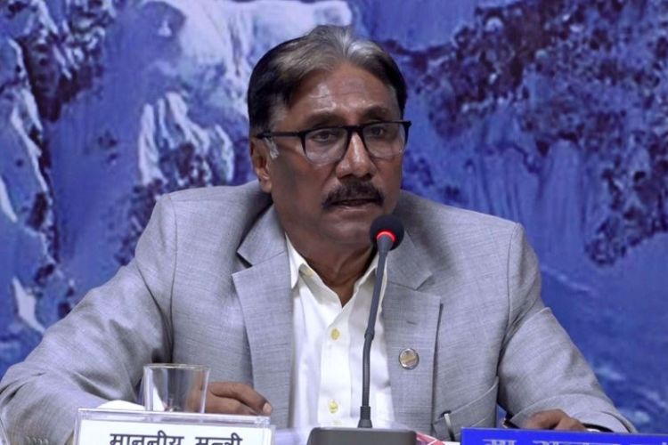  वैदेशिक रोजगारी ऐन र श्रम ऐन चाँडै संशोधन गरिनेछ : श्रममन्त्री भण्डारी