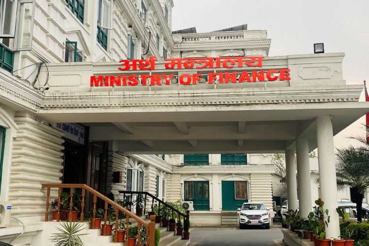 अर्थ मन्त्रालयद्वारा शर्तसहित दुग्ध विकास संस्थानमा ६० करोड रुपैयाँ ऋण लगानी गर्ने सहमति