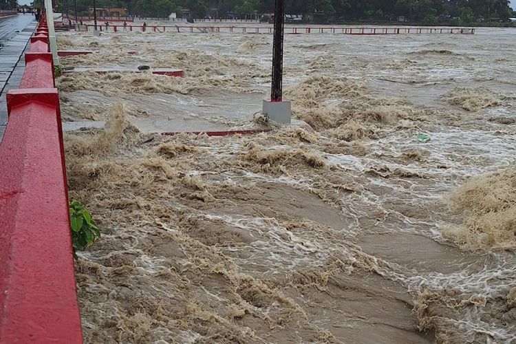  कोशी ब्यारेजमा अति खतरनाकको तह पार