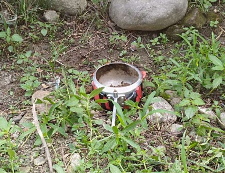 गिरीबन्धु टि–स्टेट नजिकै बिस्फोट भएको कुकर बम फेला 