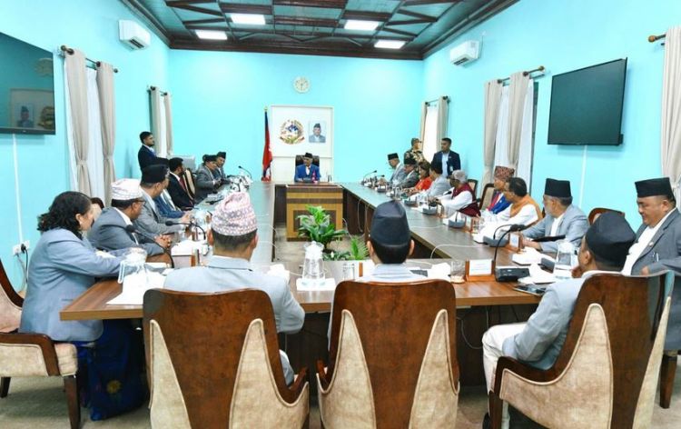  प्रधानमन्त्री ओलीले बोलाए मन्त्रिपरिषद्को बैठक