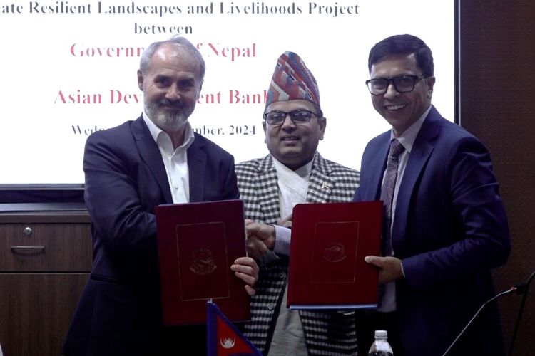 नेपाल सरकार र एडीबीबीच सम्झौता पत्रमा हस्ताक्षर