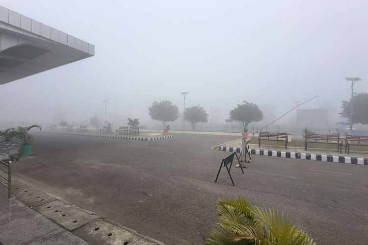 भिजिबिलिटी कम हुँदा उडान प्रभावित, यात्रुलाई घण्टौं कुर्नु पर्ने बाध्यता