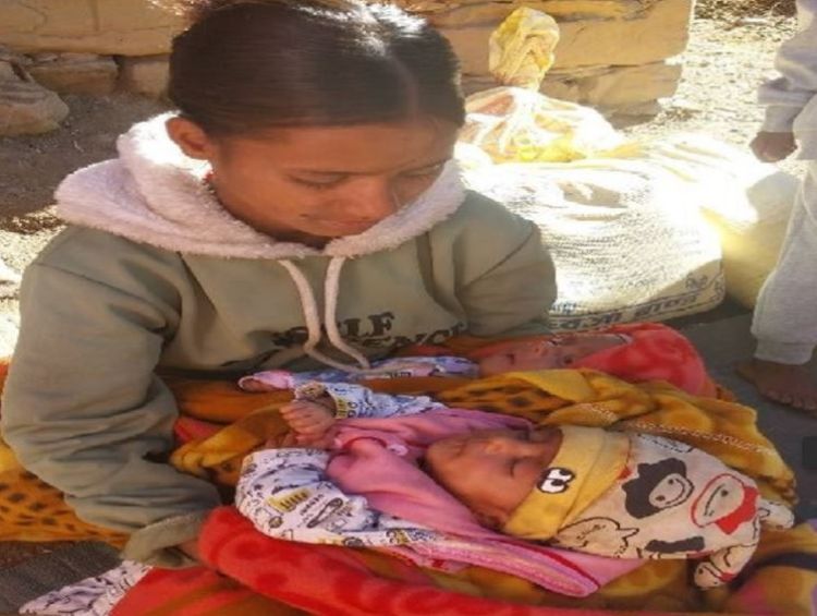 १५ वर्षीया किशोरीले जन्माइन् जुम्ल्याहा सन्तान, हुर्काउन समस्या