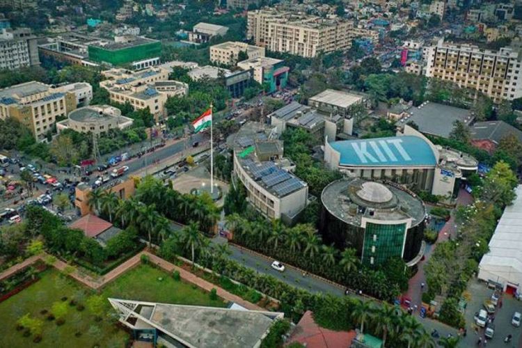 केआईआईटीमा अध्ययनरत एक सय ५९ विद्यार्थी फर्किए