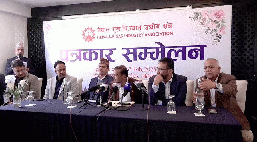 पाँच बुँदे माग राख्दै आजदेखि थप आन्दोलन गर्दै एलपी ग्यास उद्योग संघ 