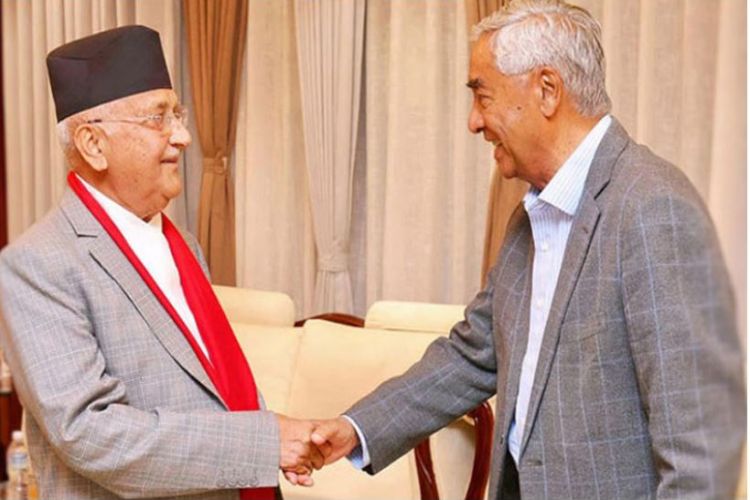  गठबन्धनमा संकट परे पछि ओली–देउवाबिच भेटवार्ता