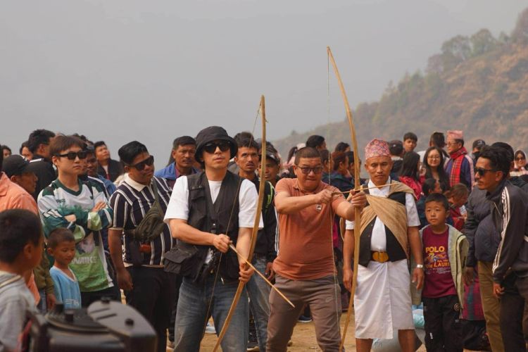 कोरियाका लोकप्रीय कलाकार डेक्स  ताङतिङमा