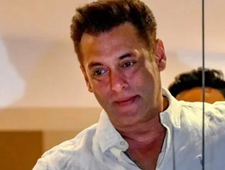  सलमान खानलाई फेरी ज्यान मार्ने धम्की, दुई शंकास्पद युवाको गरियो खानतलासी